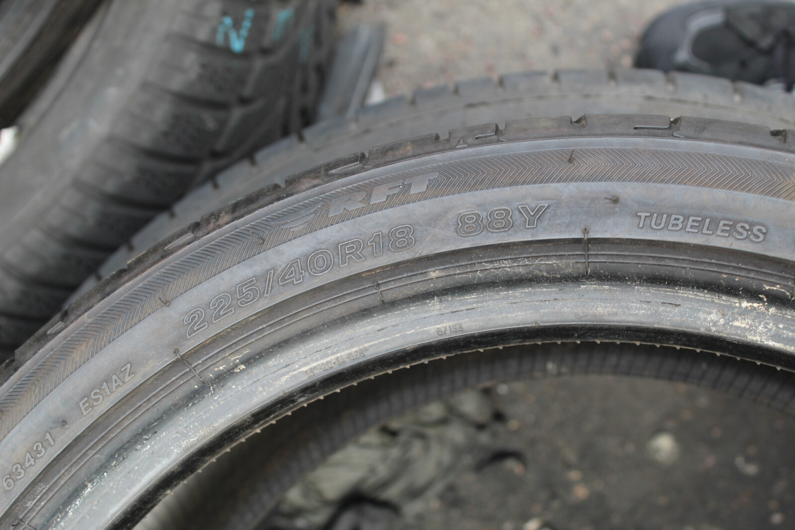225 40 18 Bridgestone, RunFlat, Star, 88Y, x1 Single Tyre 7.0mm (F1_tyres) L3487