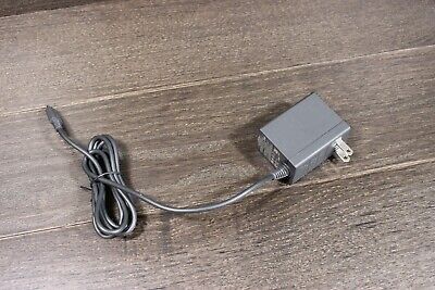 Genuine Authentic Nintendo Switch Charger AC Power Adapter HAC-002 (USZ) USED