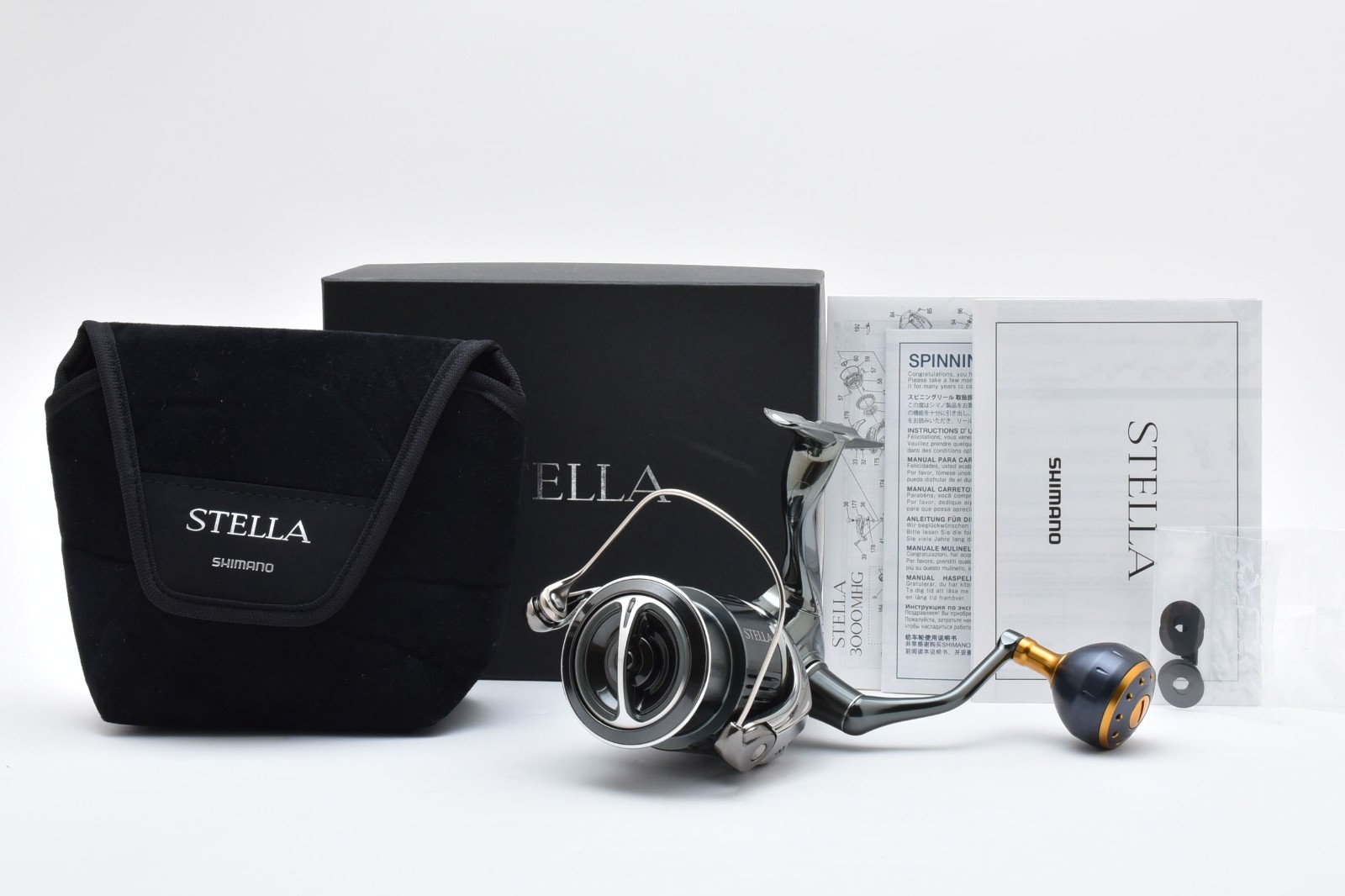 Shimano 22 STELLA 4000MHG Spinning Reel Near Mint From JAPAN