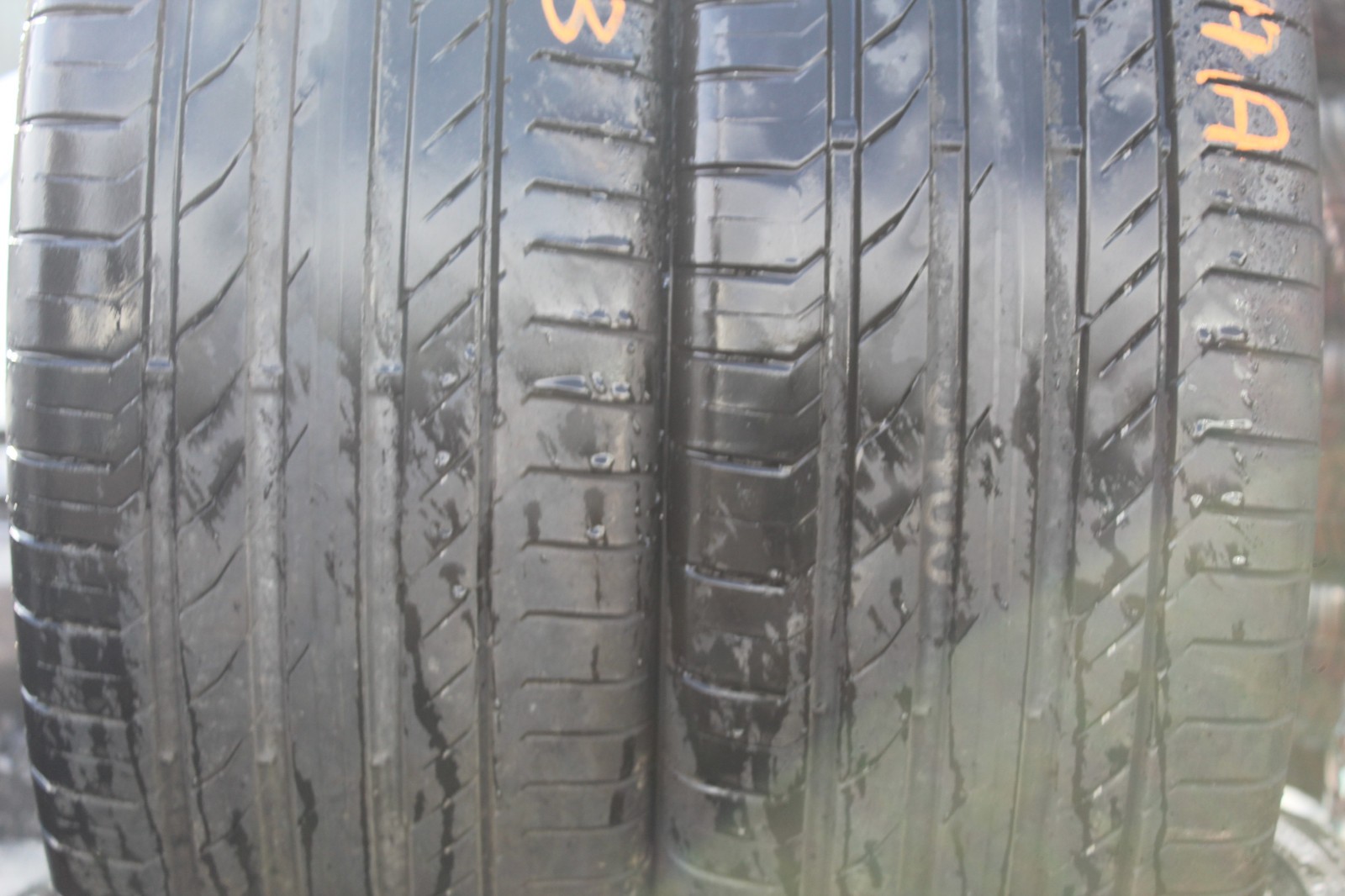 255 45 20 Continental, CSC 5, AO, 101W, x2 A Pair 6.3mm (F1_tyres) L3759