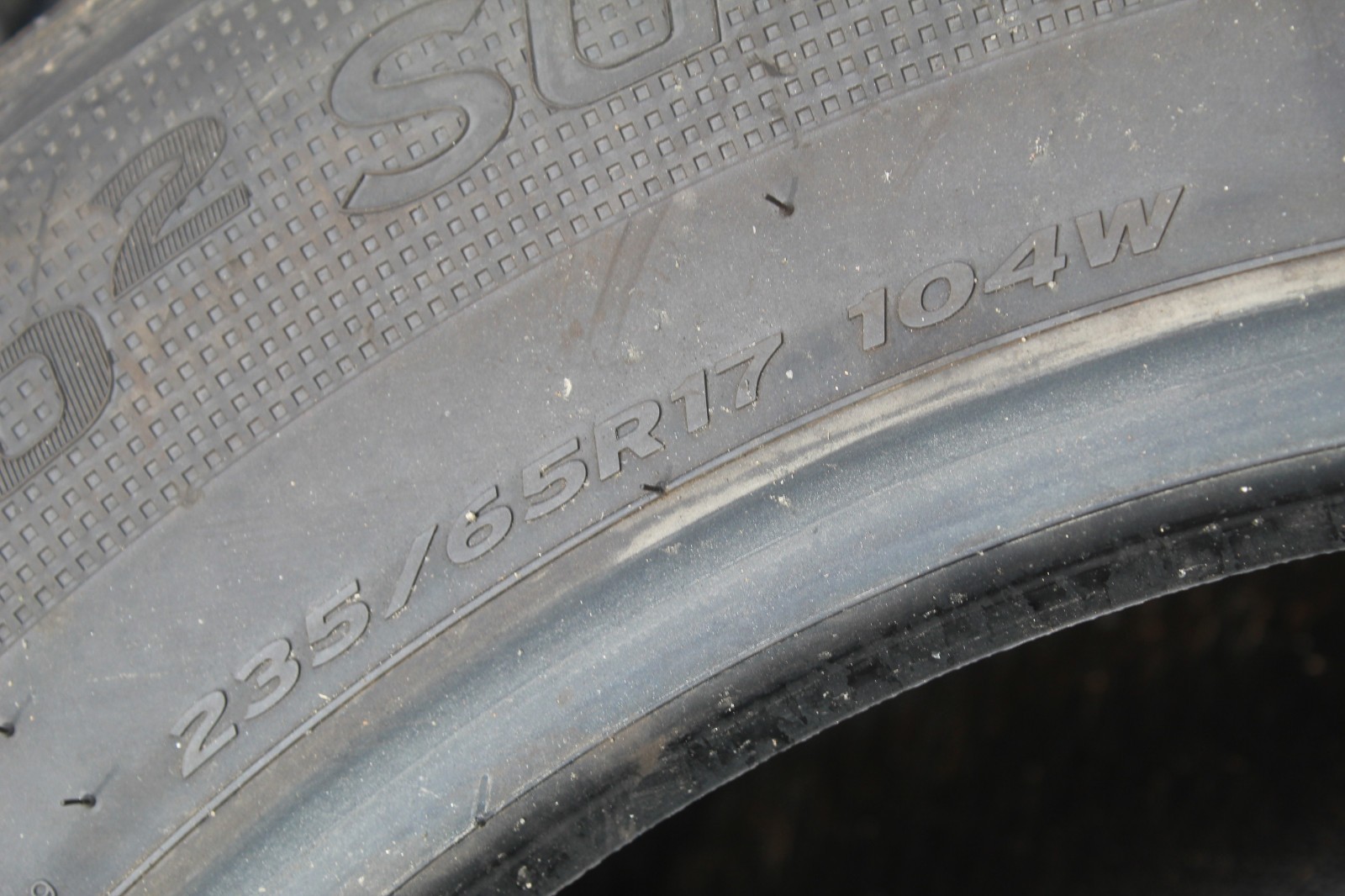 New 235 65 17 Hnakook, Ventus S1 Evo 2 SUV, 104W, x1 Tyre (F1_tyres) L3711