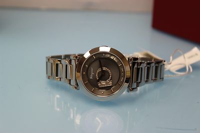 Pre-owned Ferragamo Salvatore  Women's Fq4070013 Minuetto Rotating Gancino Diamond Watch In Dim Gray