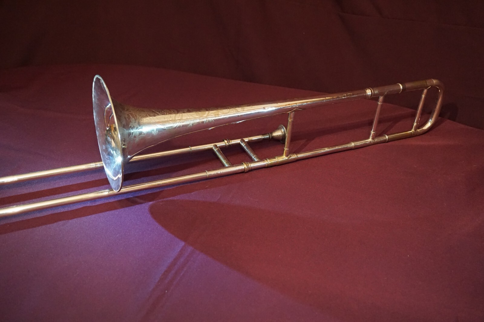 QUEEN・TROMBONE CD付 Amazon.com: Conn Trombone, Rose Brass (88HCGC) : Musical