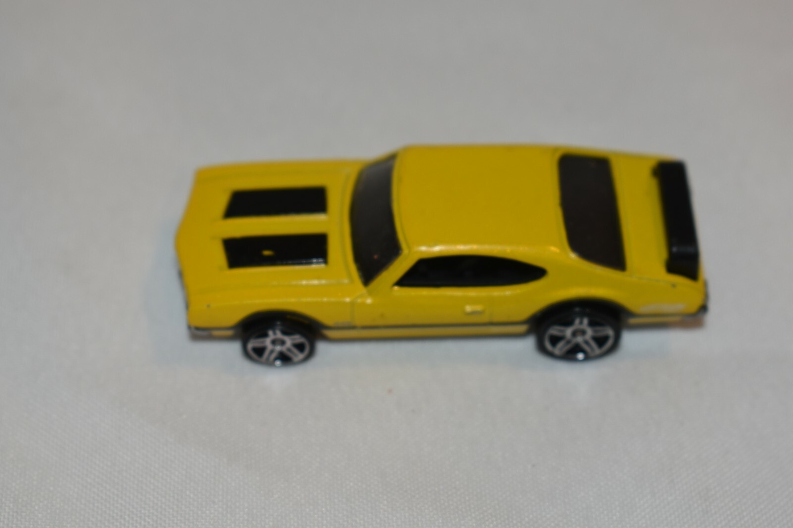 【ポイント10倍】 Made 442 Olds Yellow 2003 Wheels Hot in eBay | C14 Malaysia ミニカー