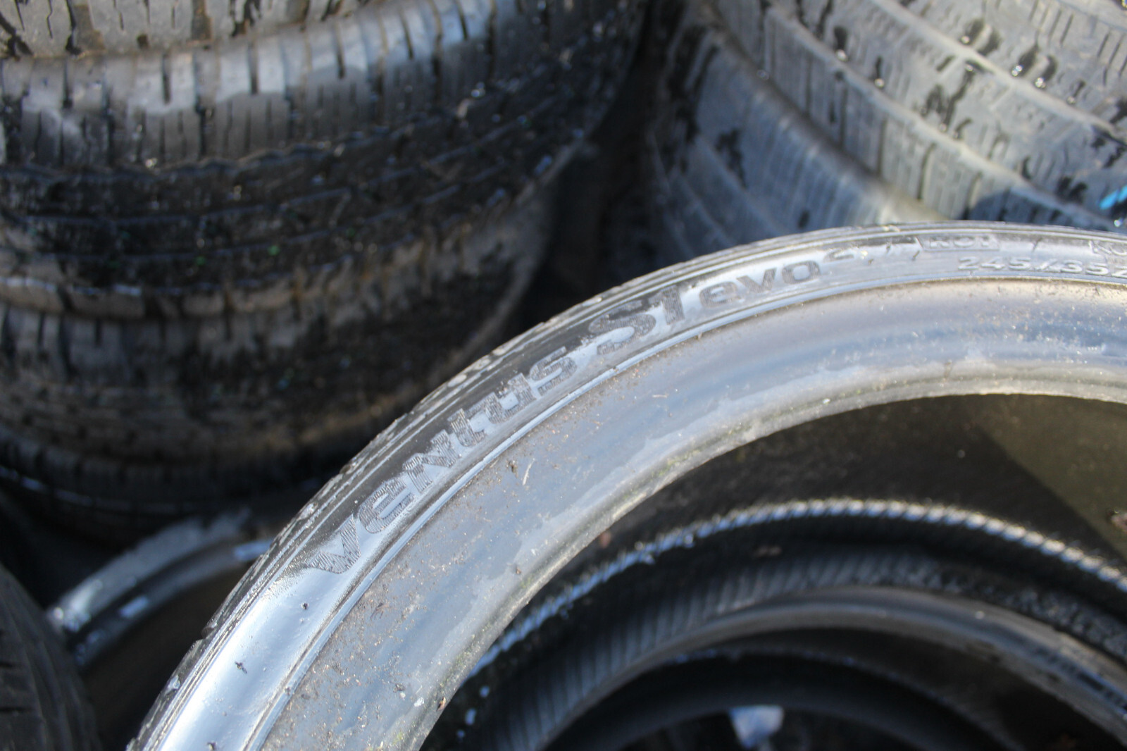 245 35 19 Hankook, R01, XL, 93Y, x2 A Pair 5.5mm (F1_tyres) L3319