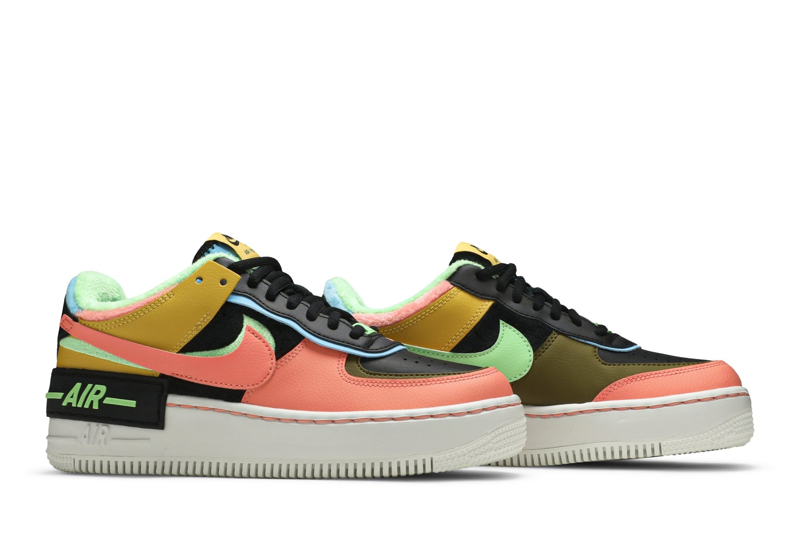 NIKE - su94 s-l1200.jpg