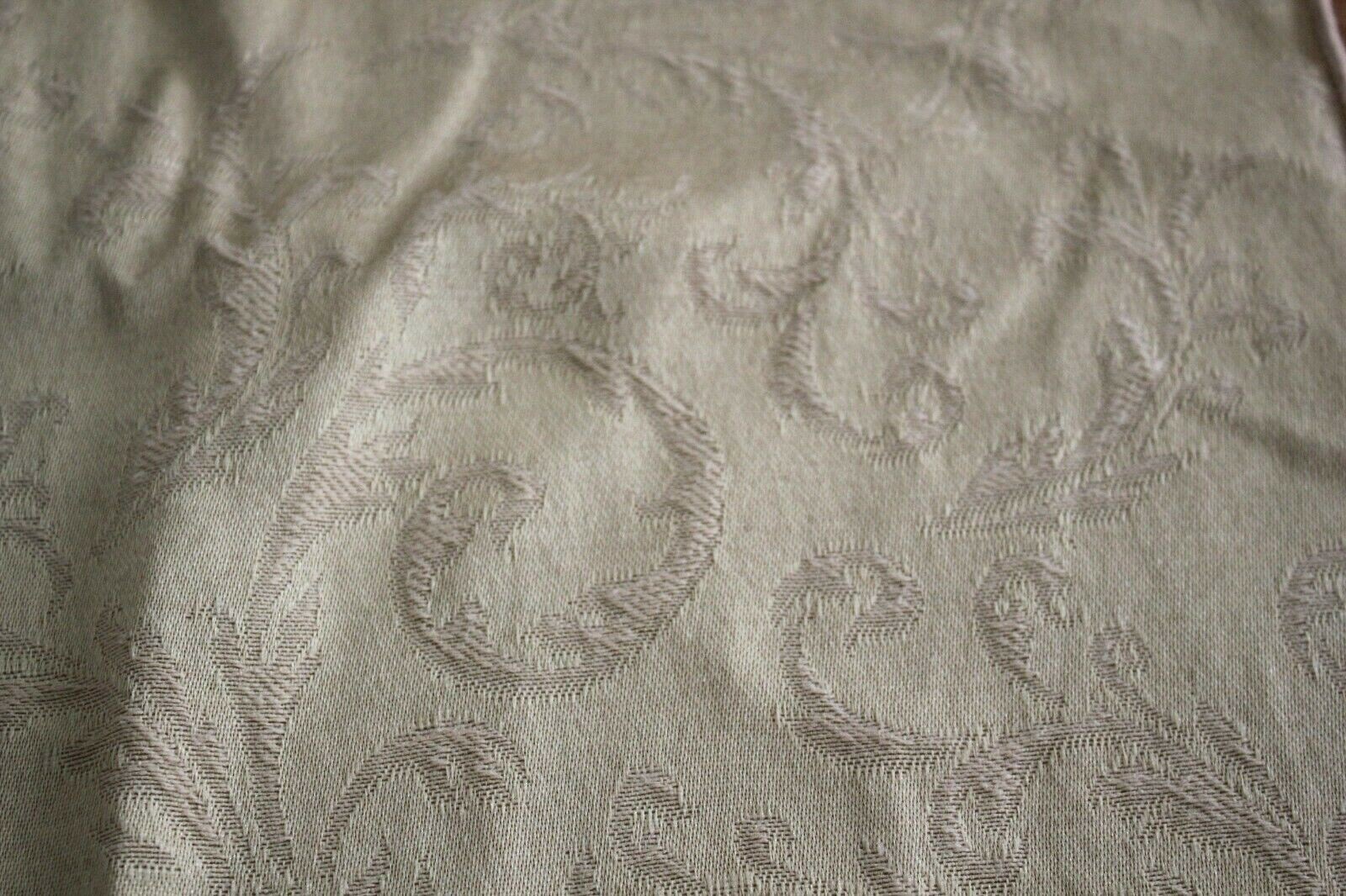 Vintage Buttery Gold Woven Cotton Rayon Damask 16 Inch Dinner Napkins Set of 8