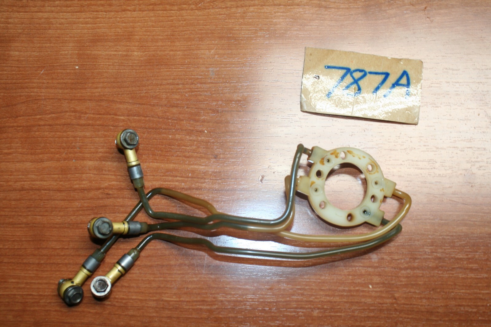 1975 Suzuki GT 185 Oil Injection Hoses Distributor 16820