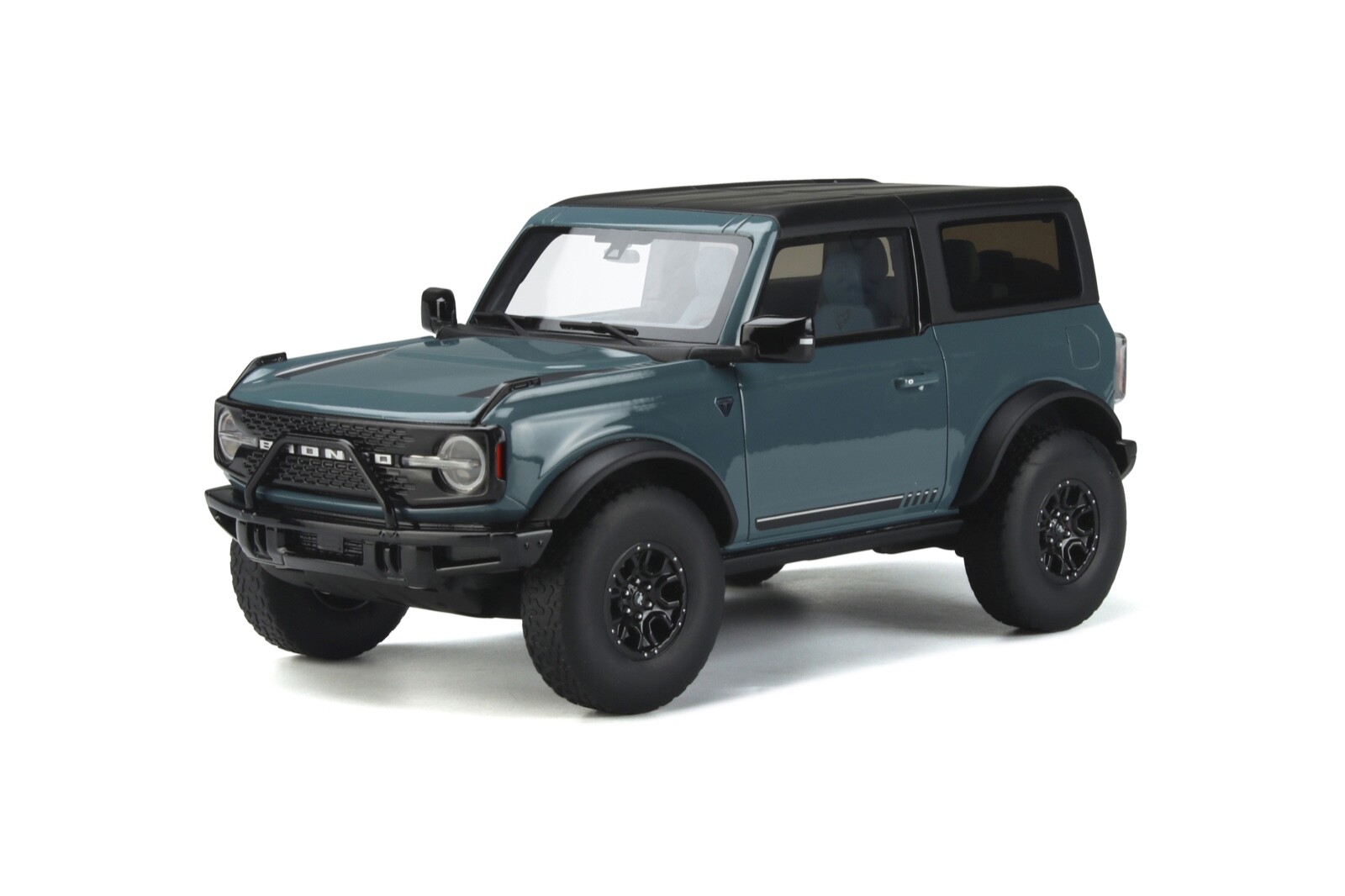 ミニカー GT SPIRIT 1/18 2021 Ford Bronco BADLANDS Amazon.com