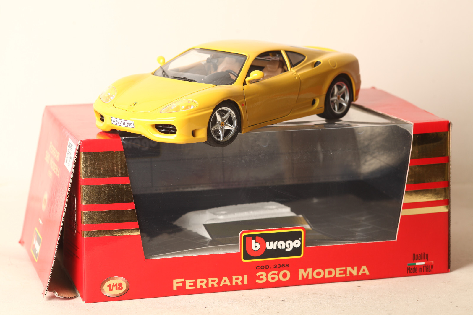 Bburago 1:18 3368 Ferrari 360 modena (1999) gelb mit OVP