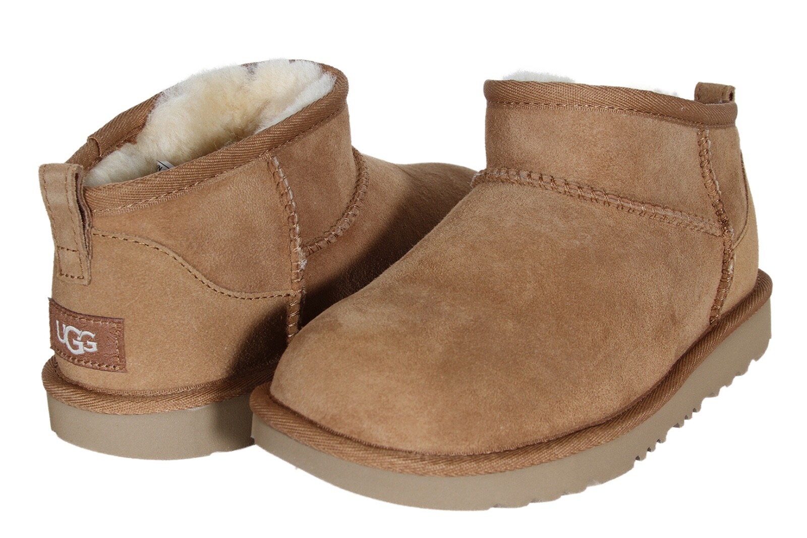 UGG Big Kids Classic Ultra Mini I Color: Chestnut I Size: 6 Youth / 7.5 Womens