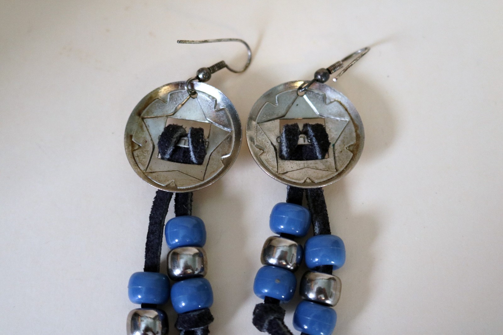 Vintage Pierced Southwest Earrings Blue Silver Beads Suede Silvertone Conch