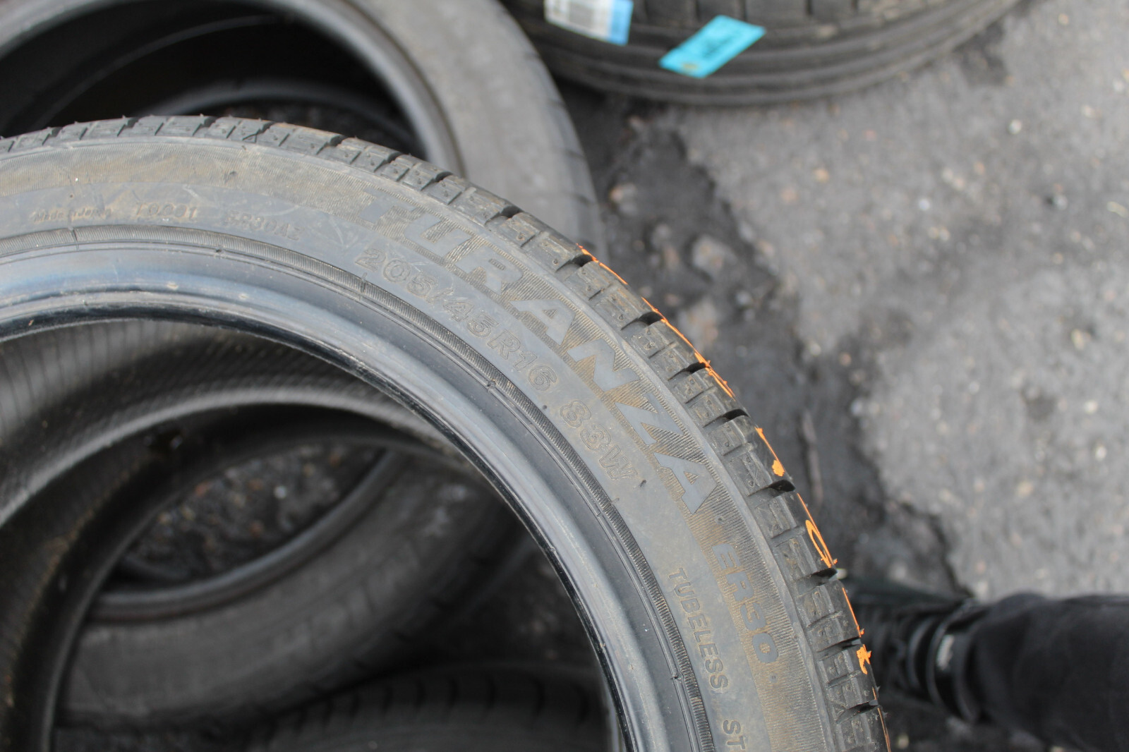 New 205 45 16 Bridgestone, Turanza ER30, 83W, x2 A Pair (F1_tyres) FOD L2430