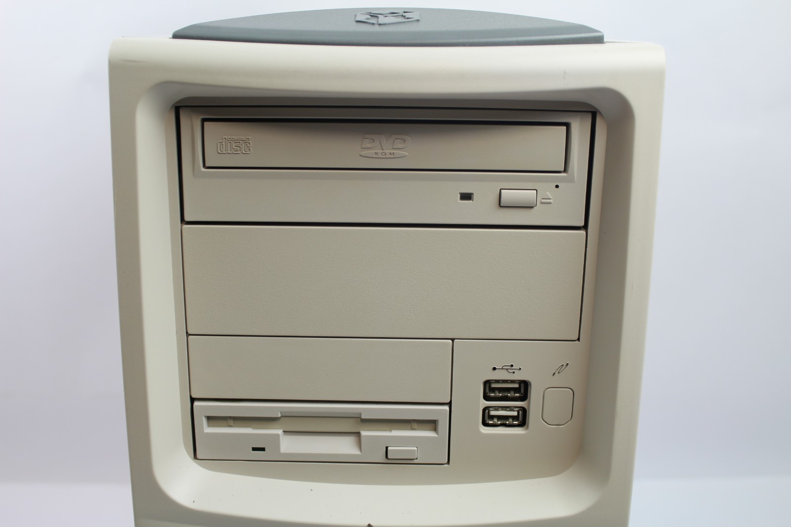 Vintage Gateway K7 Tower PC AMD Athlon 1GHz CPU 64MB RAM 10GB HDD