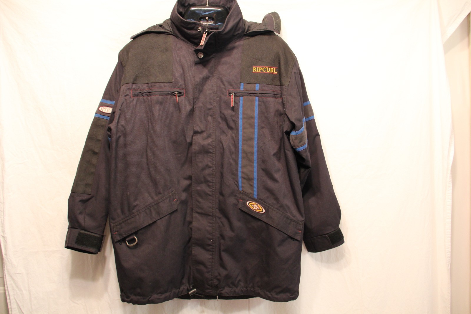 リップカール スノーボードジャケットNFE XS ブラックベージュパンツL