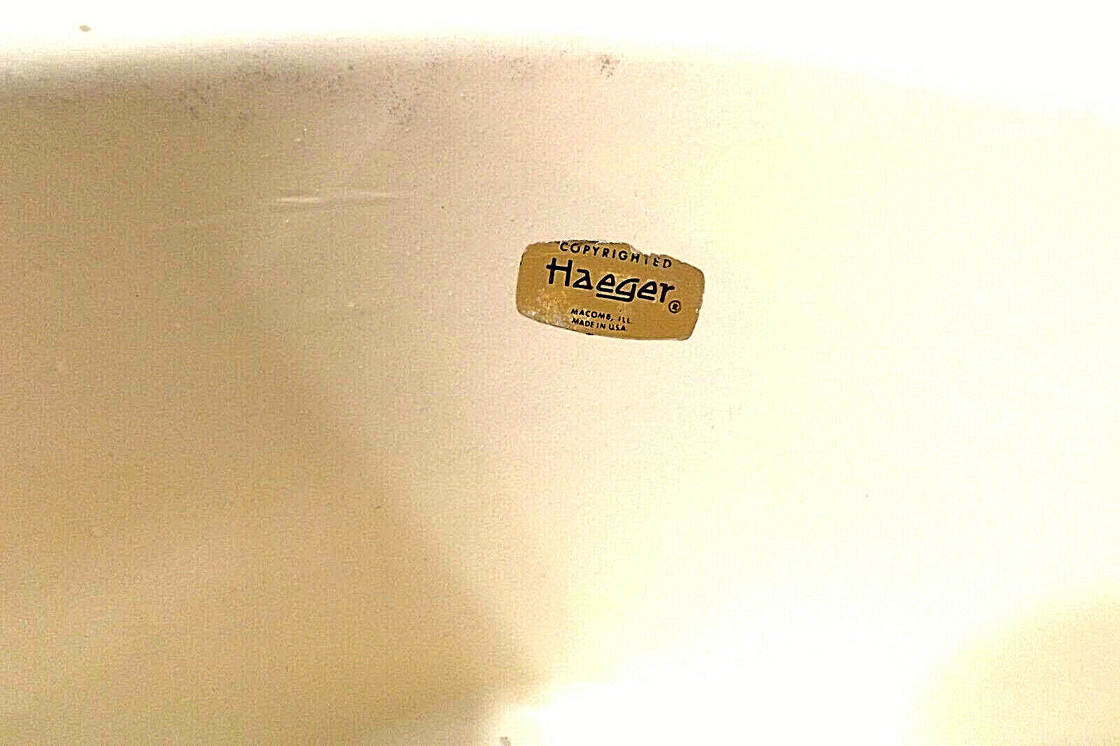 Haeger Pottery #148 Basket Weave No Chips Comes with Original Paper Label