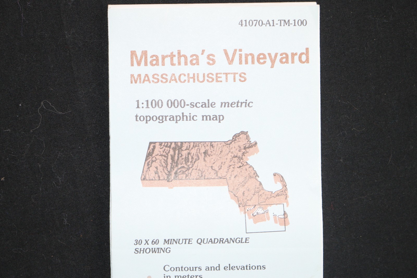 USGS Martha's Vineyard Massachusetts 1:100,000 Metric Folded Topo Map ORIGINAL