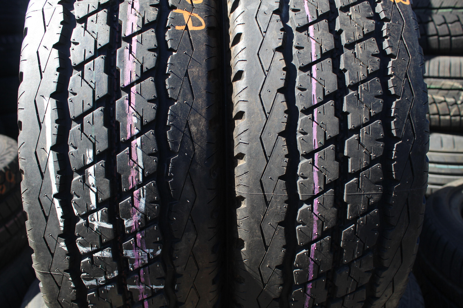 New 215 70 15C Bridgestone, Duravis R360, 109/107S, x2 A Pair (F1_tyres) L3370