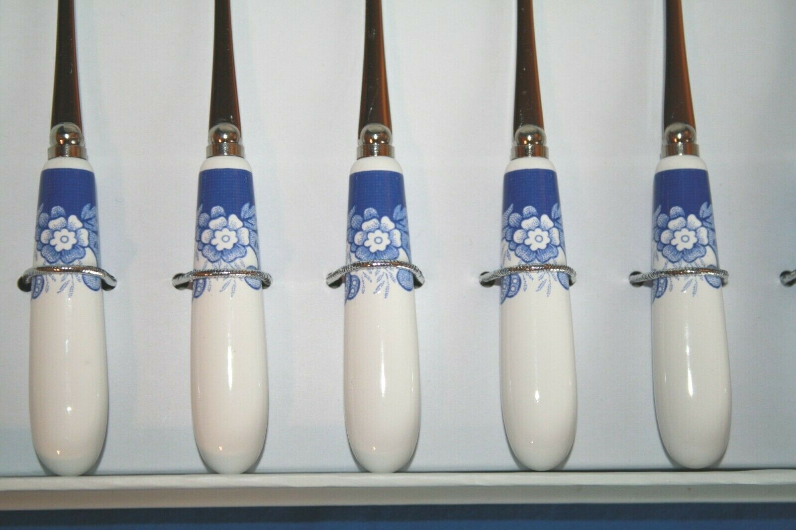 SPODE HOME Blue Meadow Set of 6 Pastry Forks New in Box!