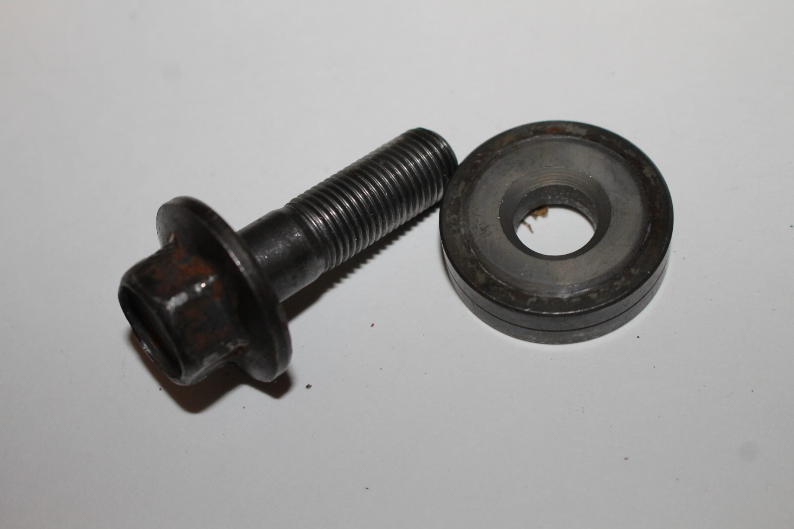 がっと 2008 - 2010 Kawasaki ZX10 ZX10R Engine Stator Flywheel Bolt