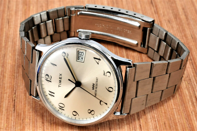 Vintage Timex Chrome Tone Water Resistant Men Watch Great Britain Keeps Time
