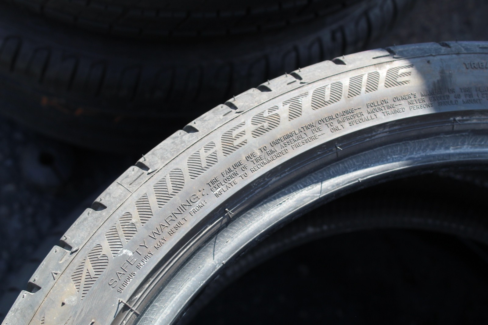 245 35 18 Bridgestone, RunFlat, 88Y, x1 Single Tyre 6.3mm (F1_tyres) L3809