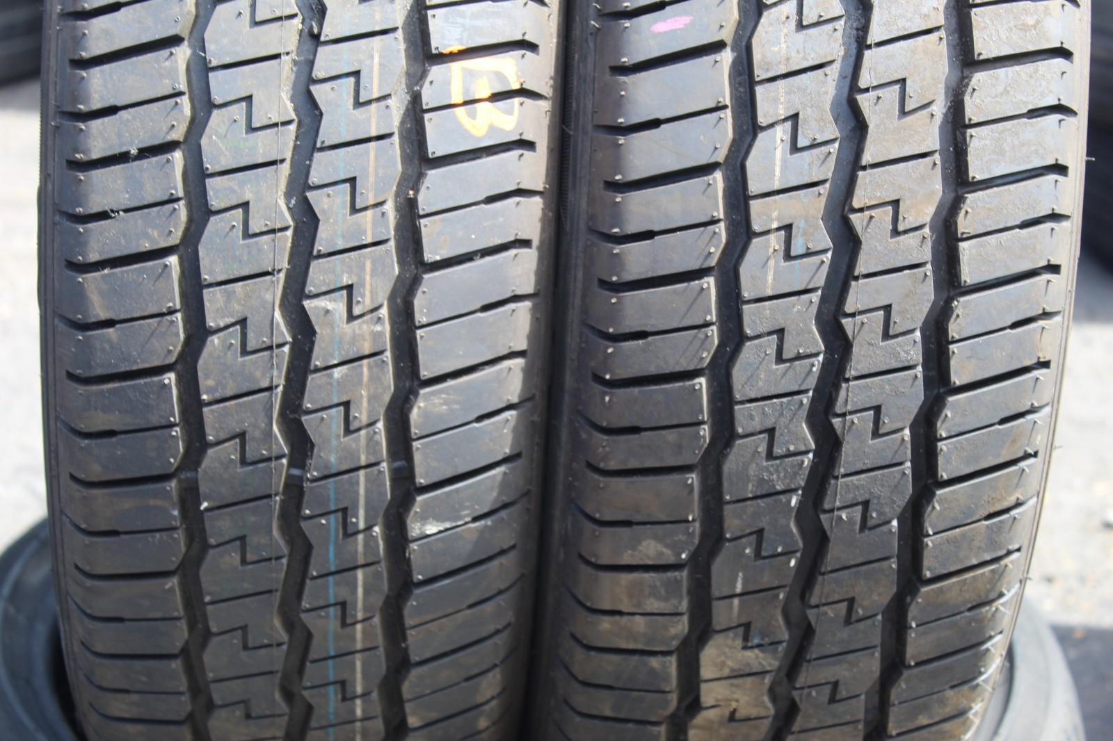 New 225 70 15C Rotalla, Transporter RF09, 112/110R, x1 Tyre (F1_tyres) YD120