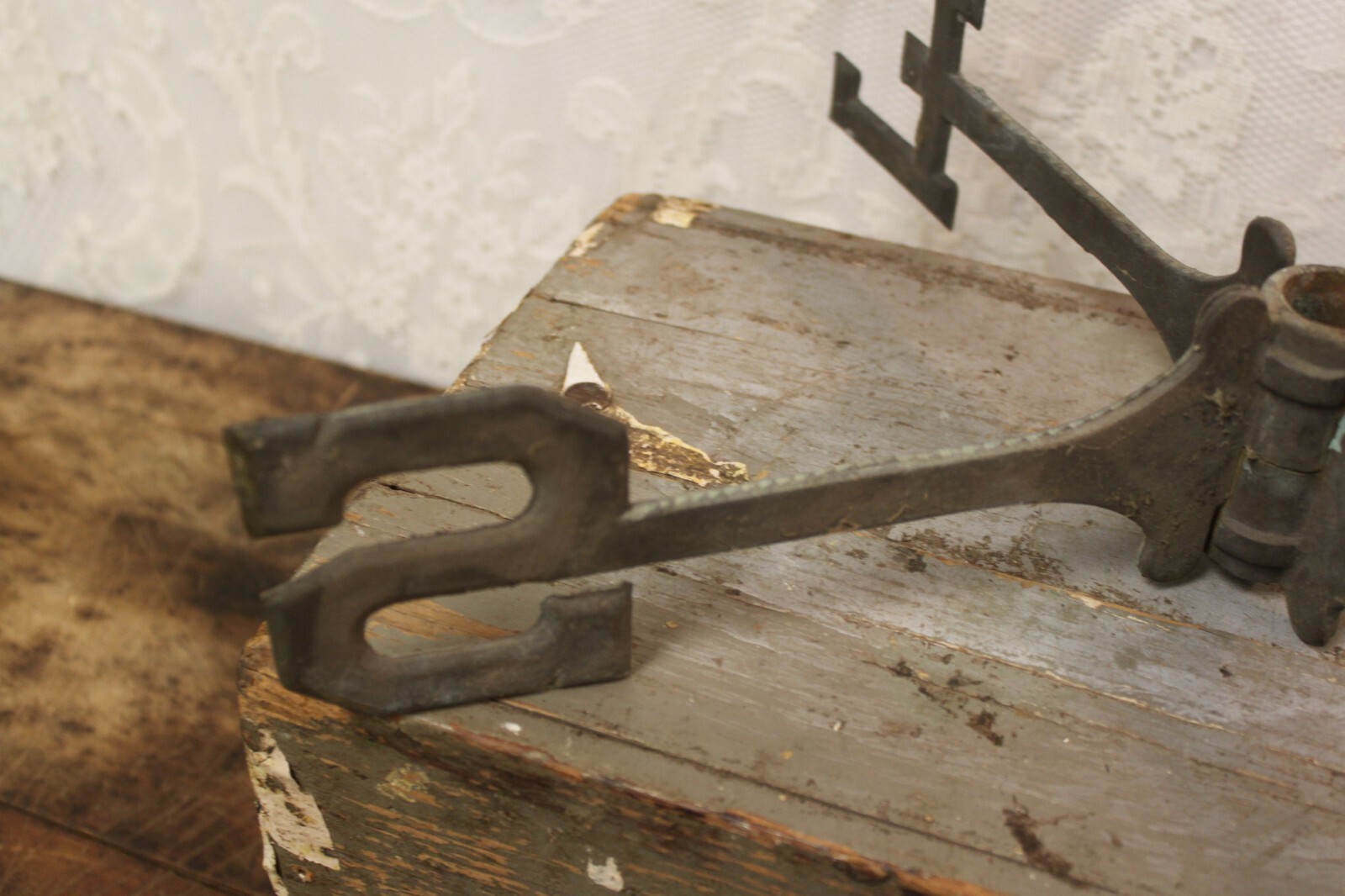 Antique BRASS Weathervane Lightning Rod Directional Arms  18