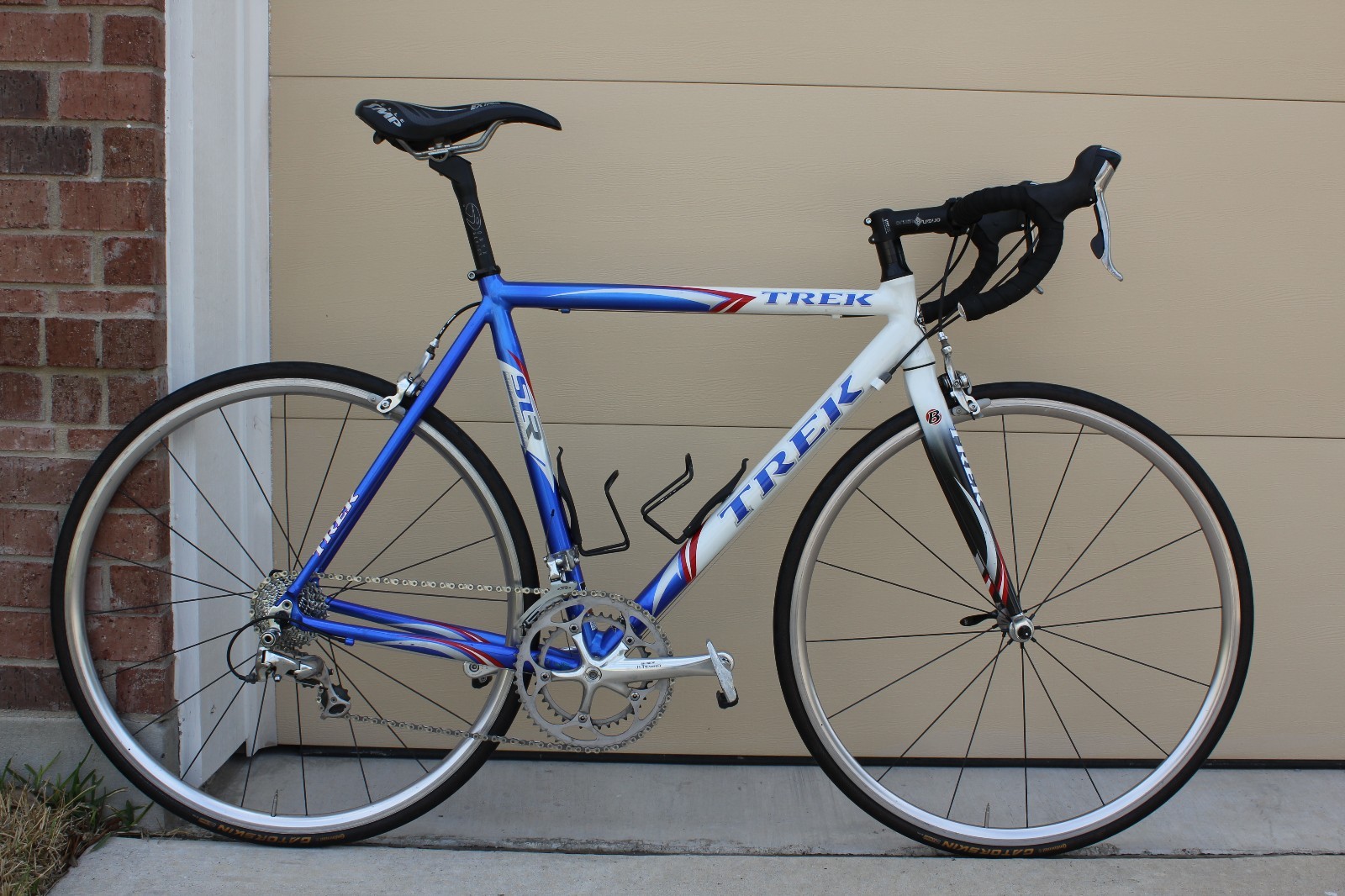 trek slr road bike