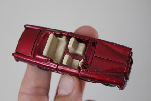 Lone Star 3” ROLLS ROYCE SILVER CLOUD MKIII Diecast RED Car