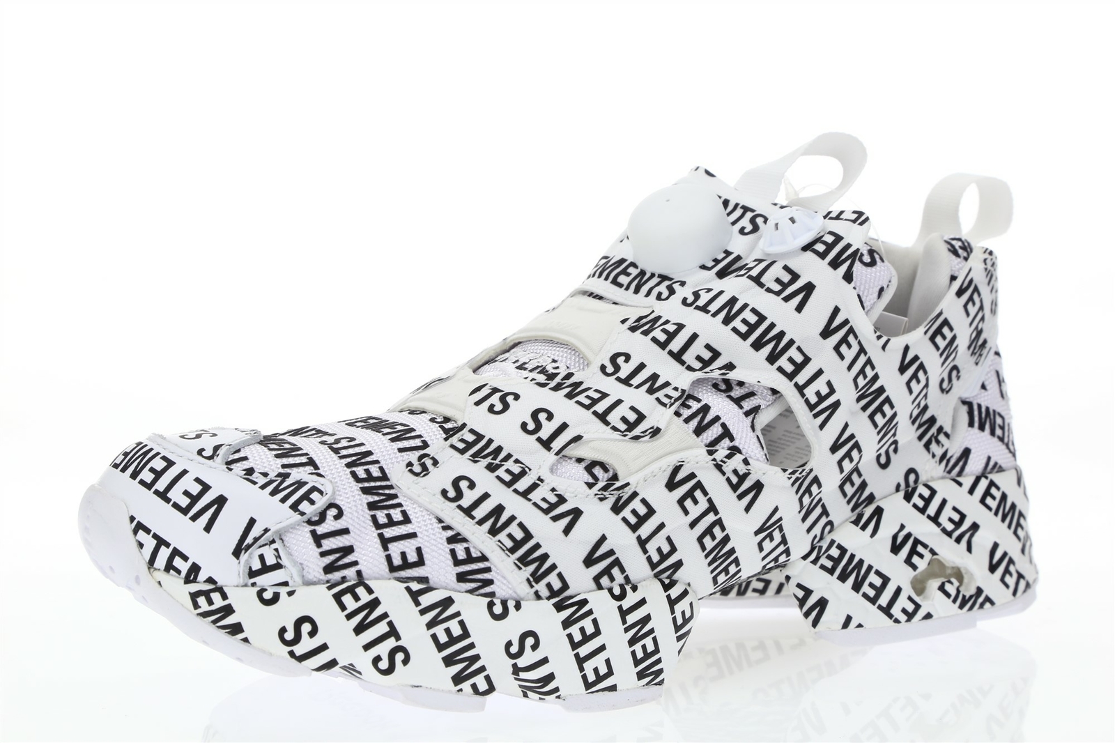 VETEMENTS 160377 Instapump Fury Monogram Polyester Sneakers sz. 6 US / 37.5  : купить с доставкой из США, цена 84 487 руб - (233951678765)