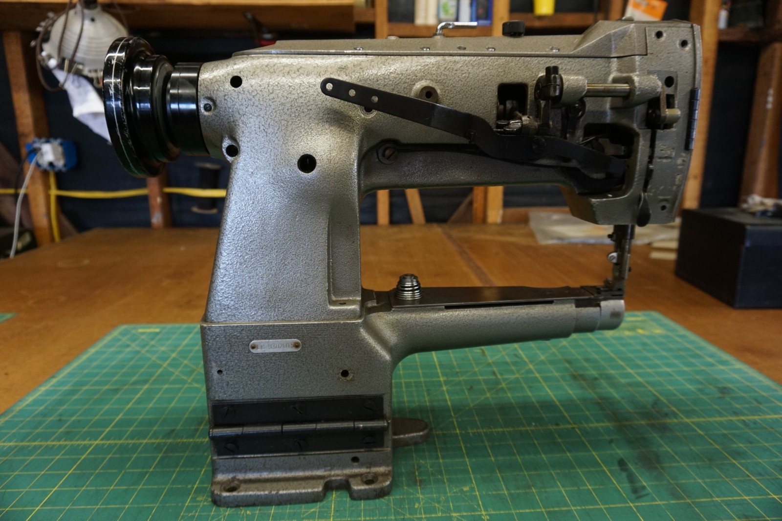 Consew 277RFS Industrial Walking Foot Binding Machine(Head Only)