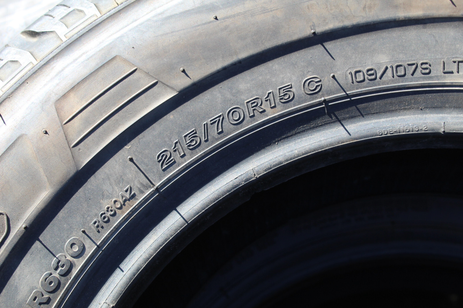New 215 70 15C Bridgestone, Duravis R360, 109/107S, x2 A Pair (F1_tyres) L3370