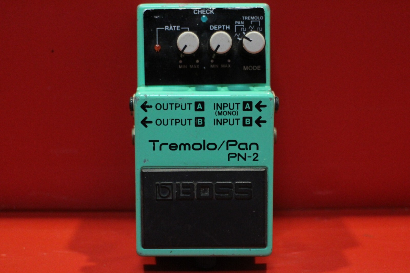 ギター BOSS PN-2 90s stuff is COOL - Boss PN-2 Tremolo/Pan - YouTube
