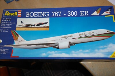 REVELL 1:144 BOEING 767-300 ER BRITISH AIRWAYS / GULF AIR 4217