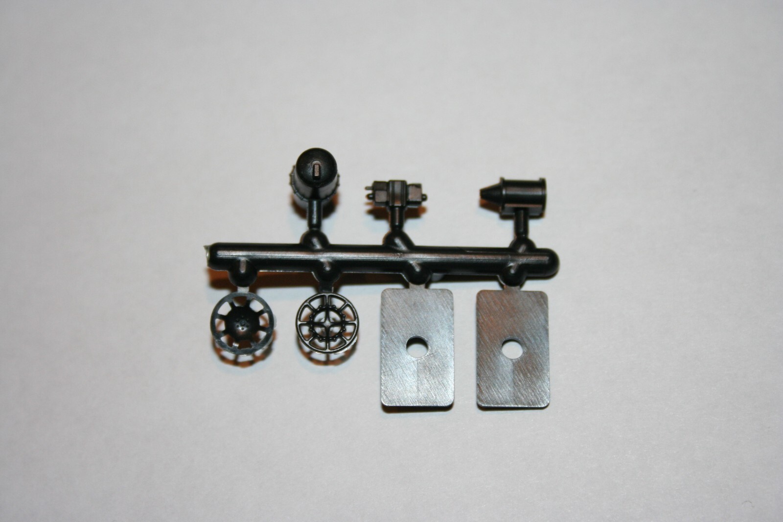 MDC - Roundhouse Models parts sprue as shown - HO Scale - NEW