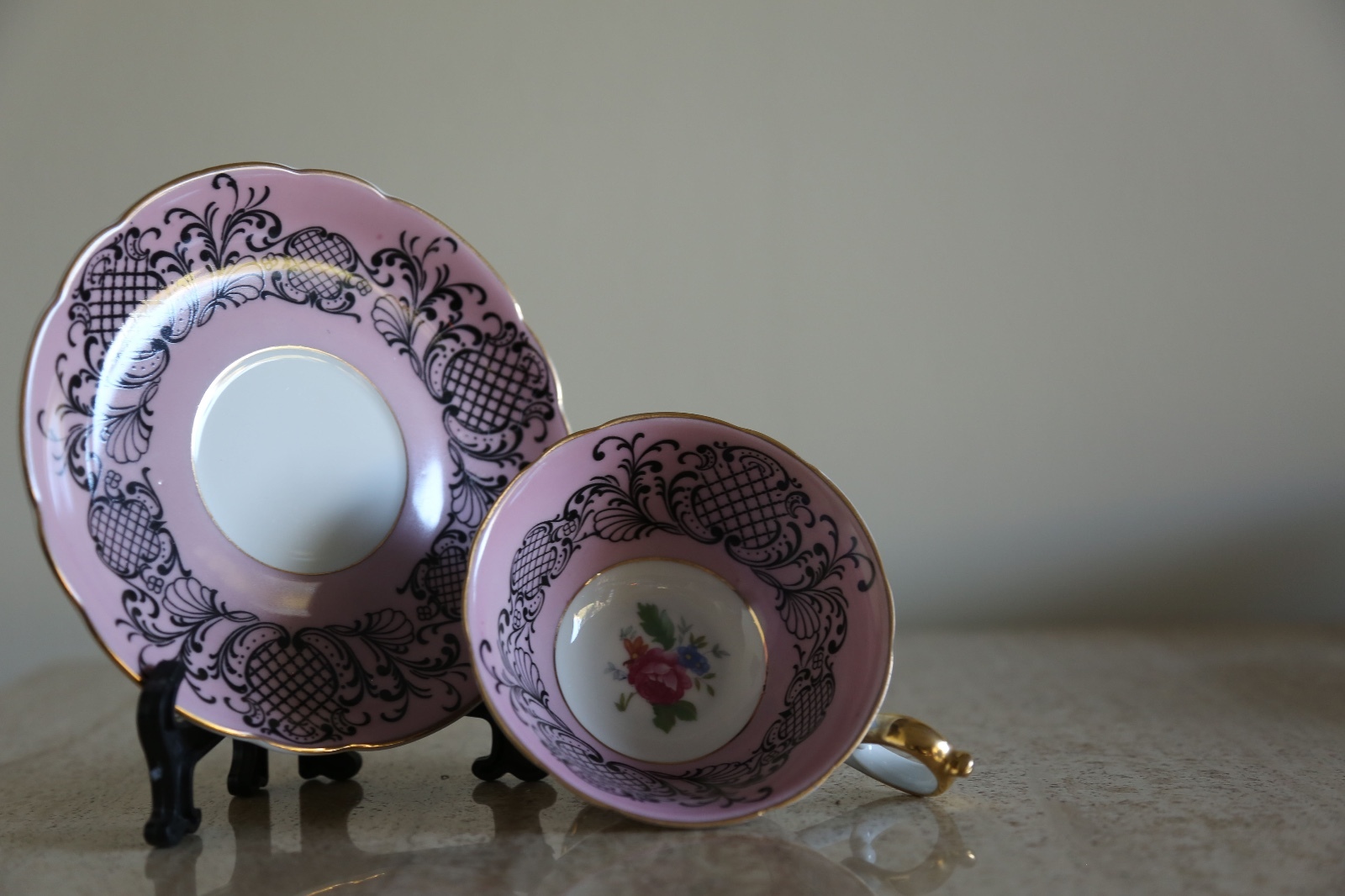 Vintage Royal Bayreuth dusty rose cabinet tea cup &saucer (66)