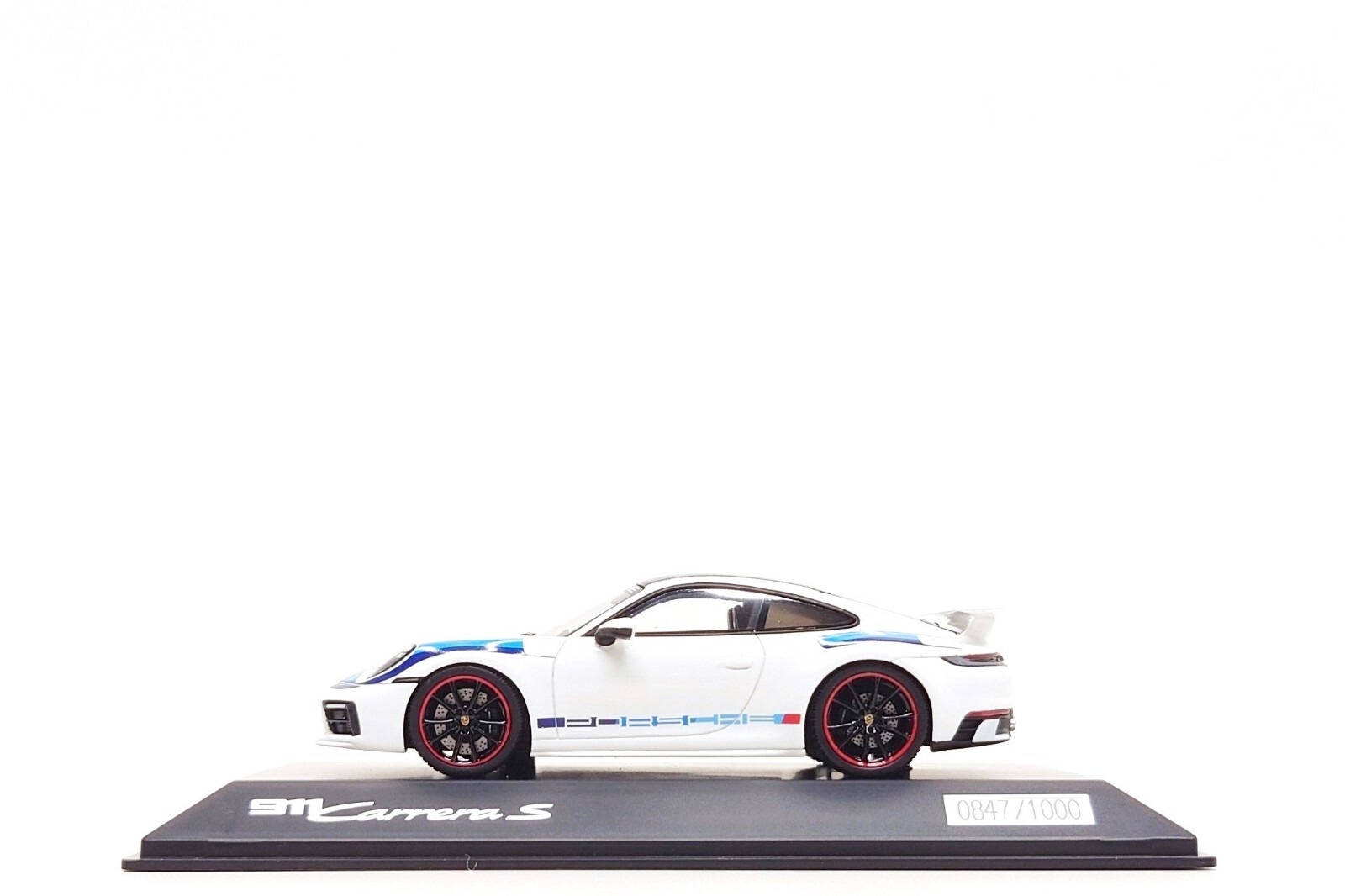 Spark 1:43 Porsche 911 Carrera S (992) Aerokit in White