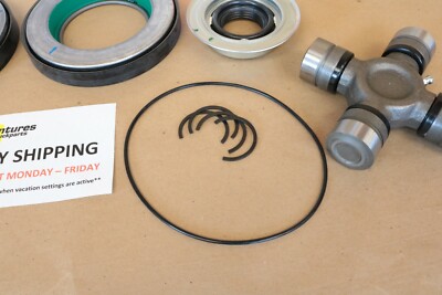 2005-14 Ford F450 F550 4X4 Super duty Front Axle Seal And Greasable U Joint Kit
