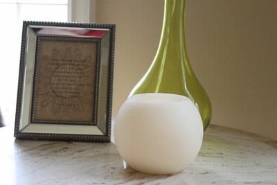 EcoGecko 6 Inch Wax MoonSphere LED Flameless Candle with 5 Hour Timer
