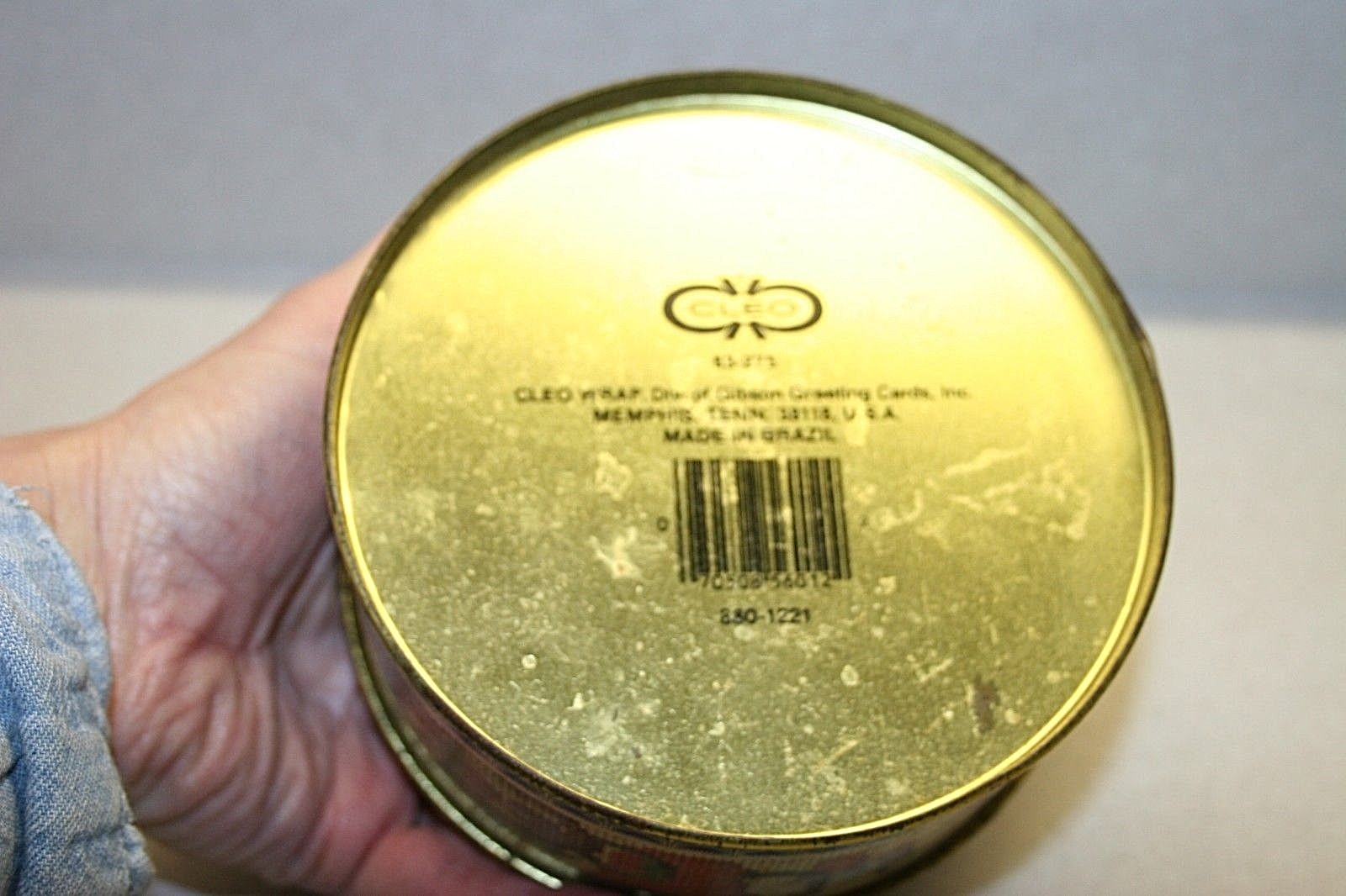 8 Miniature Cookie Cutters In Vintage Cross Stitch Theme Candy/Cookie Tin