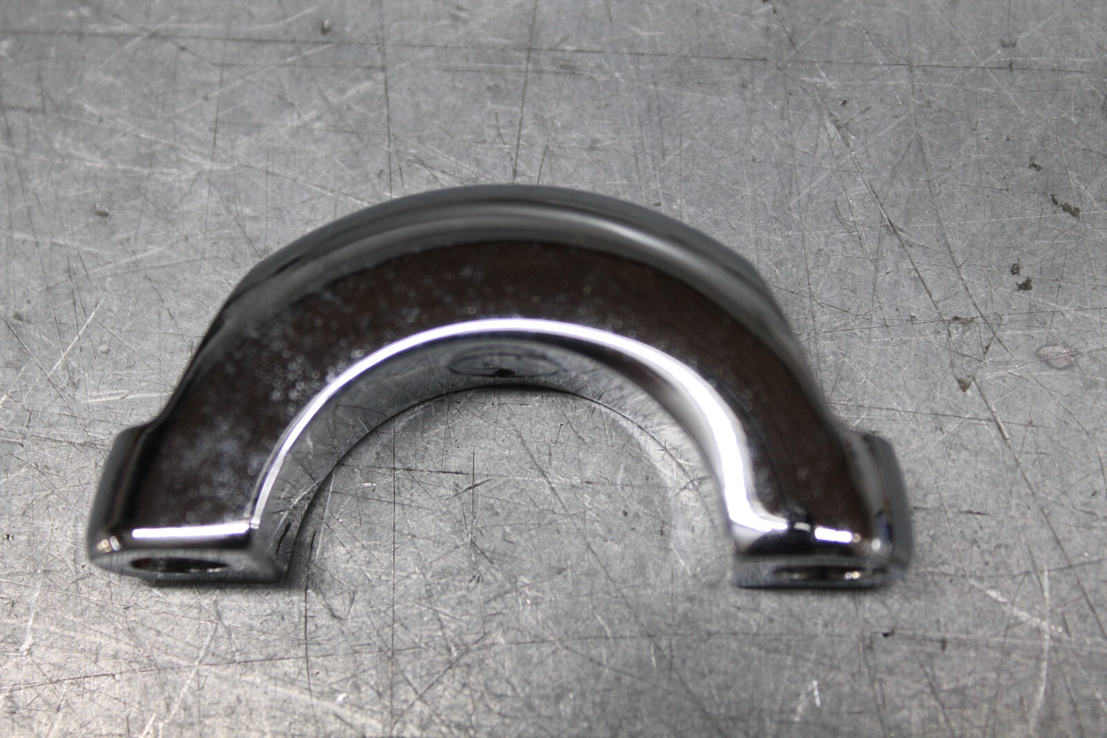 57100247 Harley Davidson Lower Fairing Clamp Chrome | eBay