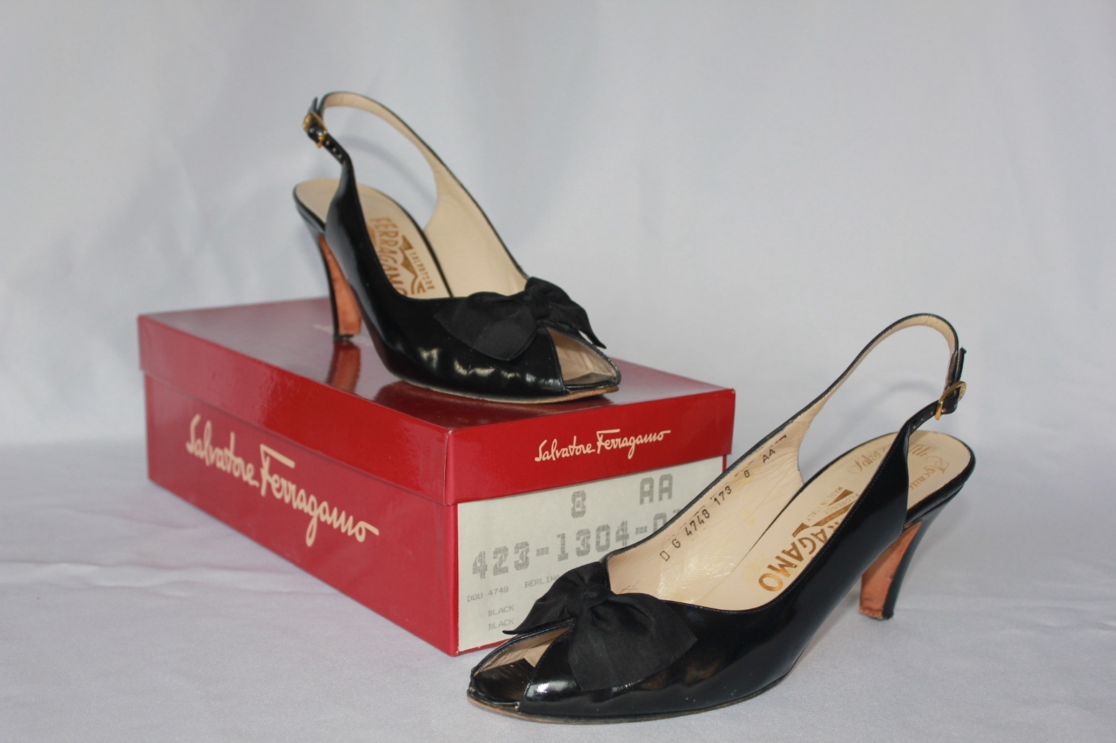 Salvatore Ferragamo ハイヒール Buy Salvatore Ferragamo Peep Toe Heels Size US 9.5 Online
