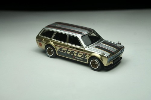 Hot Wheels Datsun 510 Wagon Metallic Effect Color Custom #2
