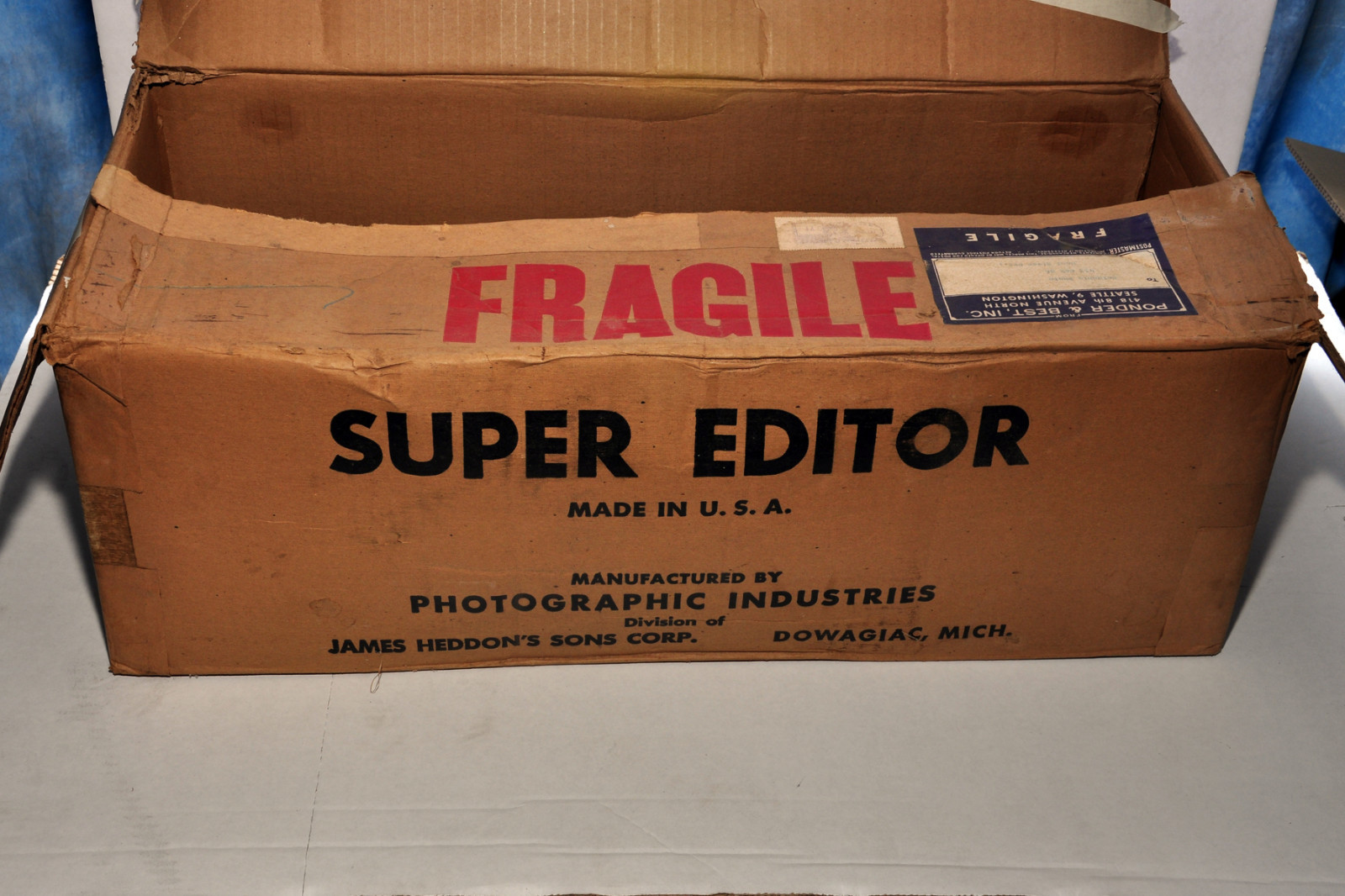 VINTAGE CORONA SUPER EDITOR  MOVIE EDITING & SPLICING MACHINE IN  ORIGINAL BOX