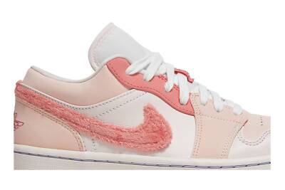 Pre-owned Jordan Air  Wmns Air  1 Low Se 'mighty Swooshers' Dm5443-666 In Pink