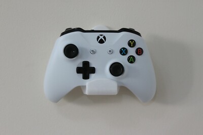Xbox Controller Wall Mount Black / White