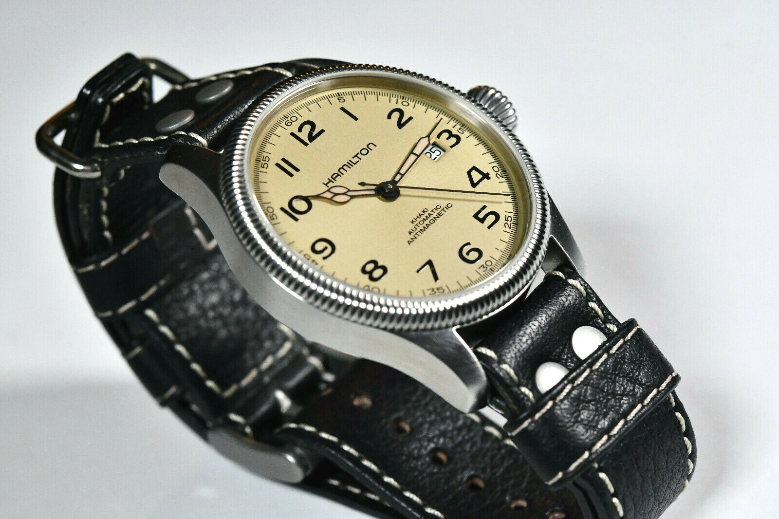 Khaki Automatic Antimagnetic H604550 Hamilton Khaki Field Pioneer