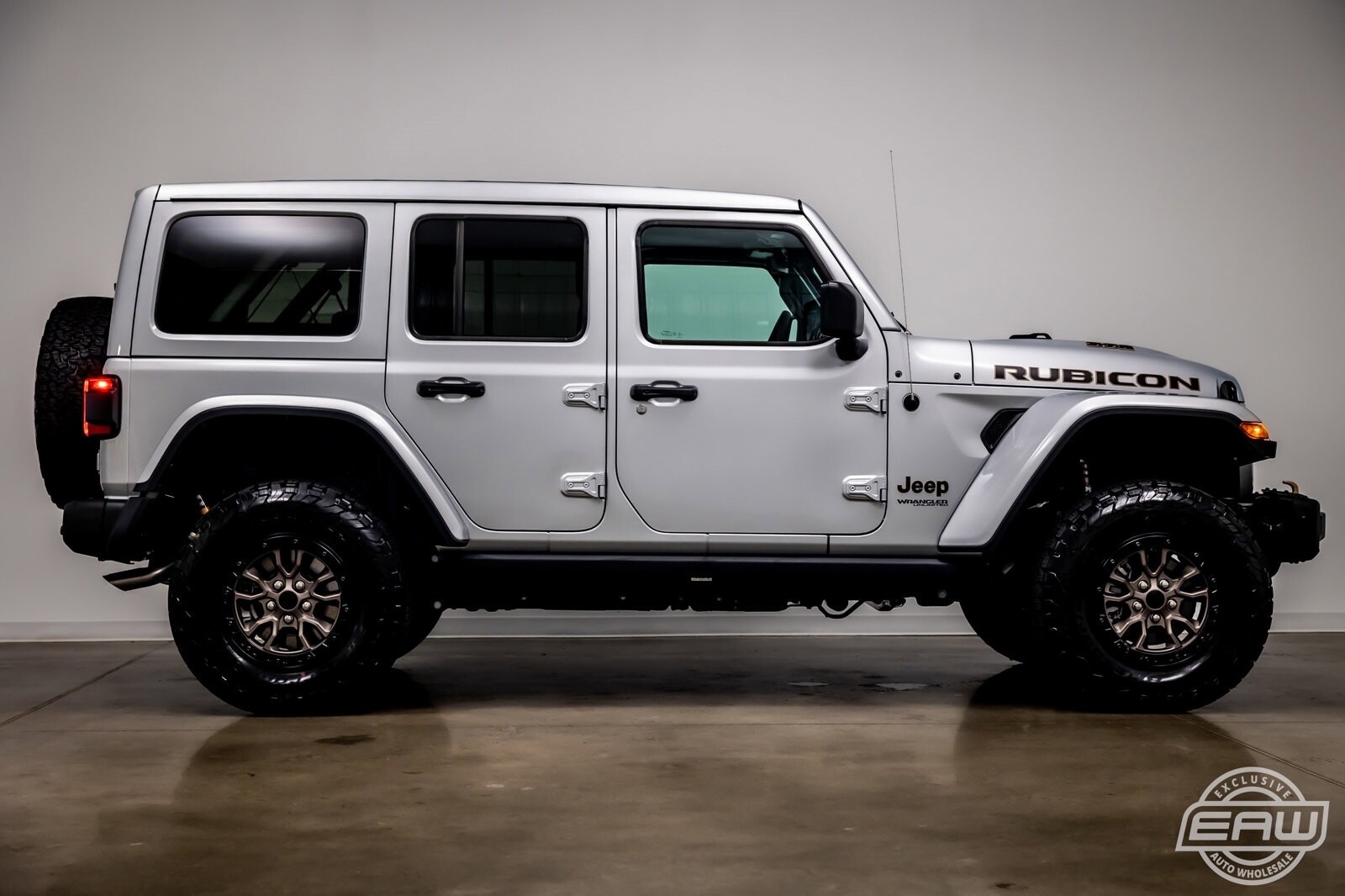 2022 Jeep Wrangler Unlimited Rubicon 392 11 Miles Silver Zynith