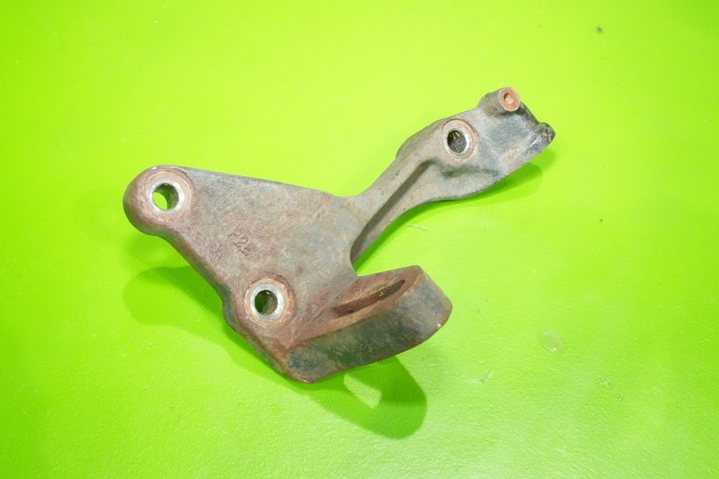 96-00 Civic OEM power steering pump mount bracket 56997-P2E-000 del Sol